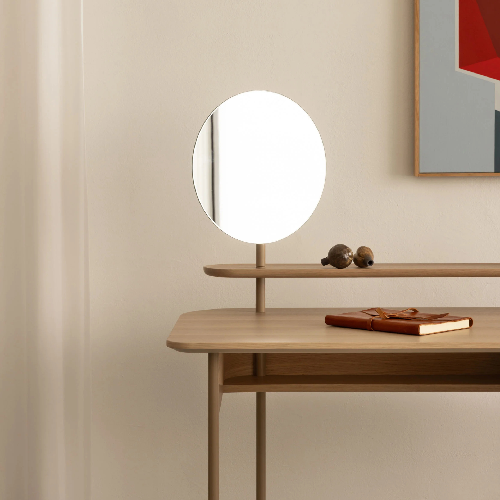 Luna Desk